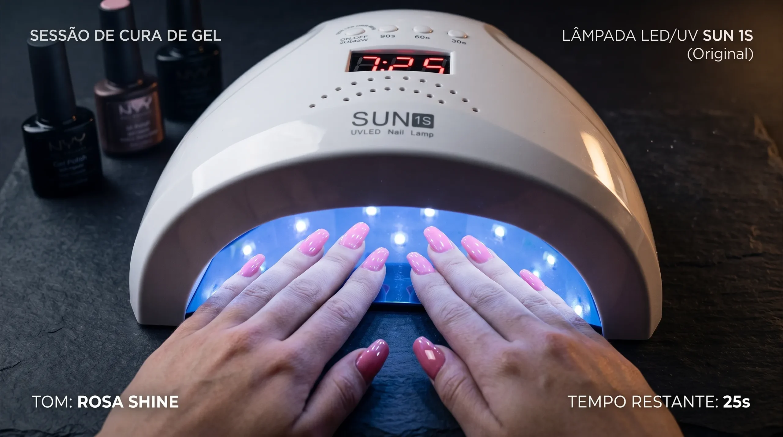 Qual a Ordem de Fazer Unhas em Gel? Passo a Passo Completo 2 cura do esmalte em gel na cabine LED